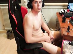 [ABX][5][754] - First time with a plug, couldnt fit it all the way in