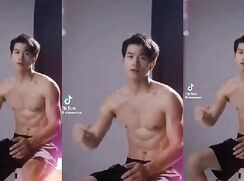 Poppers Trainer • Lunk Domination