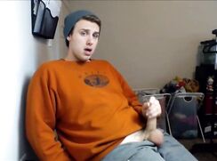 blonde with a hat cumming jacks off gay porn tube