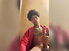 Zaywoah big dick and cum hot