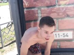 EXHIBITIONIST BOY WALKS NAKED AMONG PEOPLE