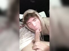 BRO SUCKS BETTER THEN GIRLFRIEND