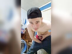 Cute 19y Southern Kentucky Boy Nice Load