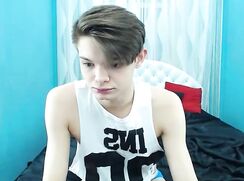 HOT SMOOTH BEAUTIFUL BOY CAM PORN YOUNG