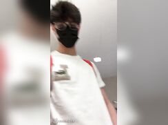 Atrapado masturbándose