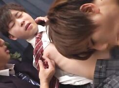 19yo Tokyo Rent Boy Yuri 2 First threesome