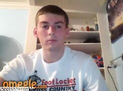 Cute hairy Southern Dude jerks his mushroom cock