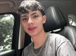 [HBW] Blowjob in The Car Twink Cute Gay Porn Videos