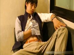 Japanese Takuya's selfie masturbation