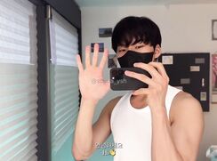 Hottest Korean Guy You'll Ever See!