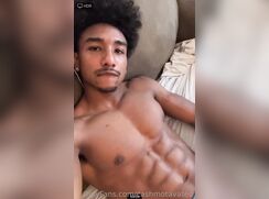 Sexy Cash jerk and cum