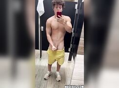 Muscle sport boy films his wank in college gym locker room
