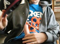 [OC][Old clips][A90] Twink jerk-off and cums - 30