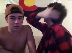 2 BOYS IN A HOT CAM FUCK CAUGHT PORN SEX