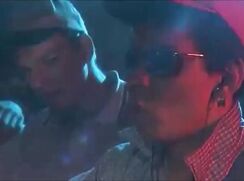 2 BOYS HAVE SEX IN A BAR TOILET RAW PORN ACTION