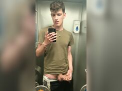 [ABX][5][901] - Busting a nut on the train