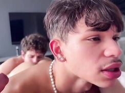 Brazil barebacker threeway