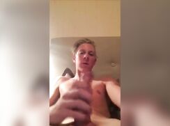 [ABX][5][974] - Sexy blond guy jerking off