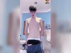 [HBW] Stripping On Cam 26011007