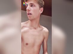 [HBW] Cumming ON Cam Cute Strip Guys Gay Porn