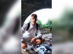 Alo_Twink in the woods porn boys