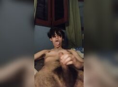 18yo hairy Argentinian twink cums 1