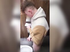 [T&T][636] Teens & Twinks wanking