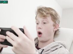 Gamer Twinks Gay Porn Videos