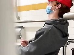 Toilet jerk off spy 1