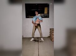 Fag pees himself again