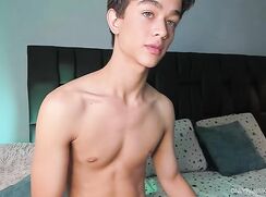 BR - My fav colombian boy Karlsam aka Camilo Jordan powerful cumshot