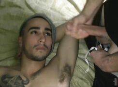 ♥ No good prick gets loads on both ends ♥