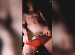 Hot model and actor Oscar showing off