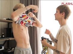 I like to see this nude boys