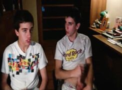 2 BROS JERKS OFF WITH A WEBCAM GIRL