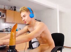 Hot Hot Boy Can Cum T6YH