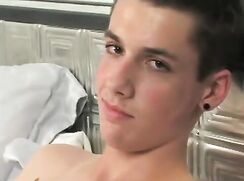 Timy. Solo seul chez soi