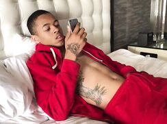 Light Skin solo masturbation boys porn