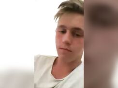 [ABX][6][470] - Blond teen squirts hands free