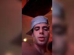 Hot influencer Zach Livestream