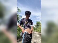 Candy's favorite outdoor cum shots 031225A