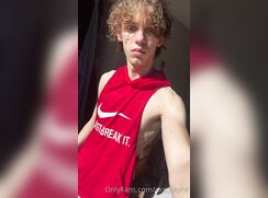 Twink GUYS GAY PORN TUBE SPORTY