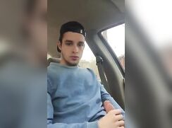 Franky jerks off quickly  in his car