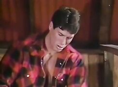 Mark Grows Big Classic Gay Porn Videos