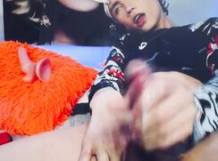 Sweet camboy twink cums