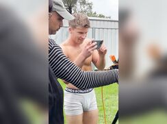 Yummy Robert Irwin hot