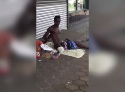 DB - Jerk on Street