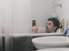 Rubax Video - The Astronaut Lovers (Los Amantes Astronautas) (2024)