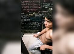 ABX Clips - Playing on my office chair