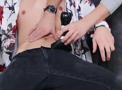 Tom Bentley And Joey Mills - Hairdresser Fucks Pop Idol